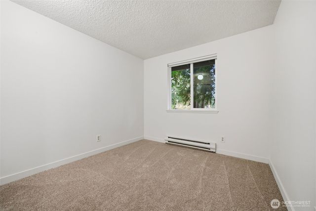 26814 Webb Circle NE, Kingston, WA 98346