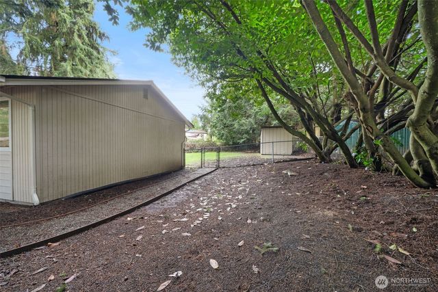 26814 Webb Circle NE, Kingston, WA 98346