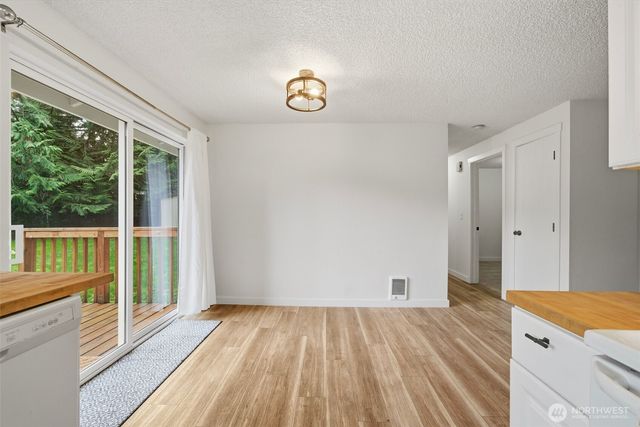 26814 Webb Circle NE, Kingston, WA 98346