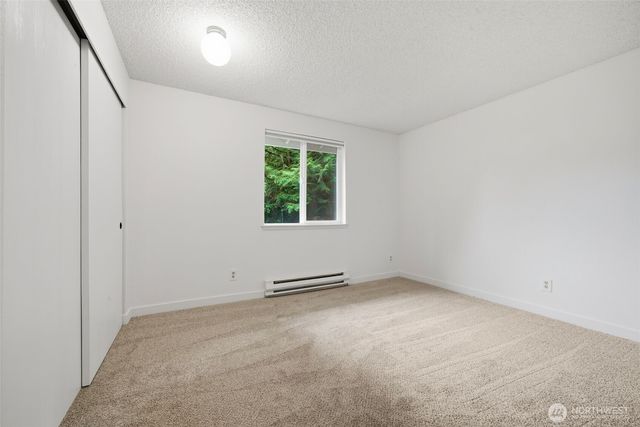 26814 Webb Circle NE, Kingston, WA 98346