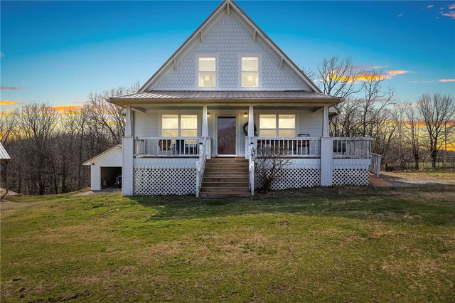 600 & 660 Pendergraft Road, Noel, MO 64854