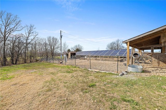 600 & 660 Pendergraft Road, Noel, MO 64854