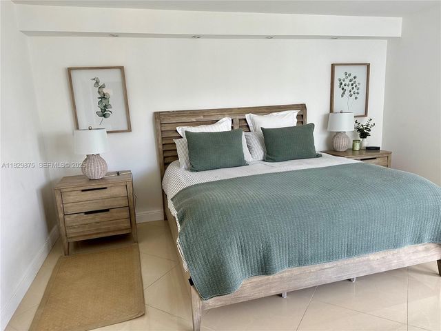 100 Bayview Drive 1405, Sunny Isles Beach, FL 33160