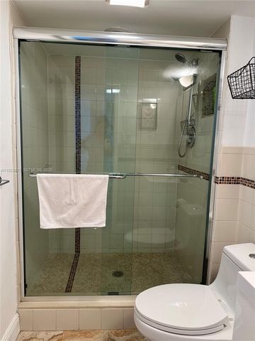 100 Bayview Drive 1405, Sunny Isles Beach, FL 33160