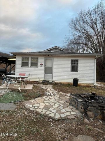 286 Coal Chute Road Road, Elizabethton, TN 37643
