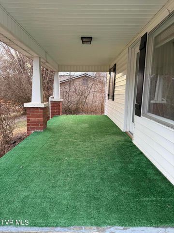 286 Coal Chute Road Road, Elizabethton, TN 37643