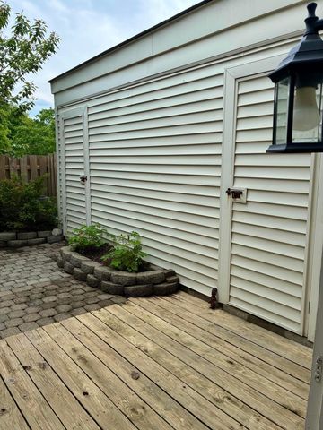 1008 Manor Lane, E, Columbus, OH 43221