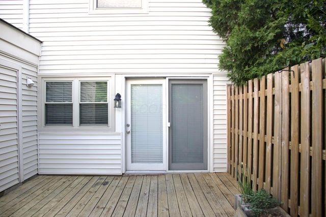 1008 Manor Lane, E, Columbus, OH 43221