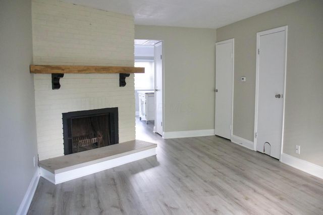 1008 Manor Lane, E, Columbus, OH 43221