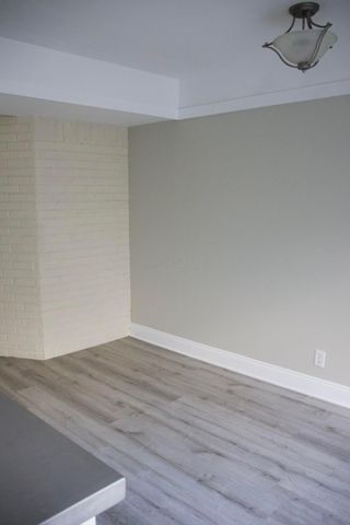 1008 Manor Lane, E, Columbus, OH 43221