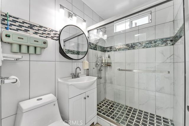 1681 E La Deney, Ontario, CA 91764