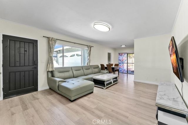 1681 E La Deney, Ontario, CA 91764