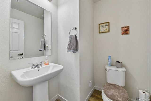5037 Central Park Boulevard, Denver, CO 80238