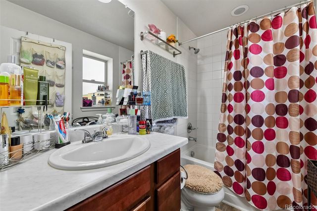 5037 Central Park Boulevard, Denver, CO 80238