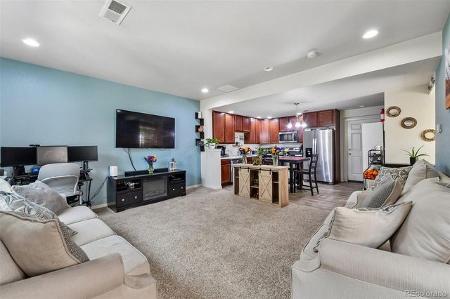 5037 Central Park Boulevard, Denver, CO 80238