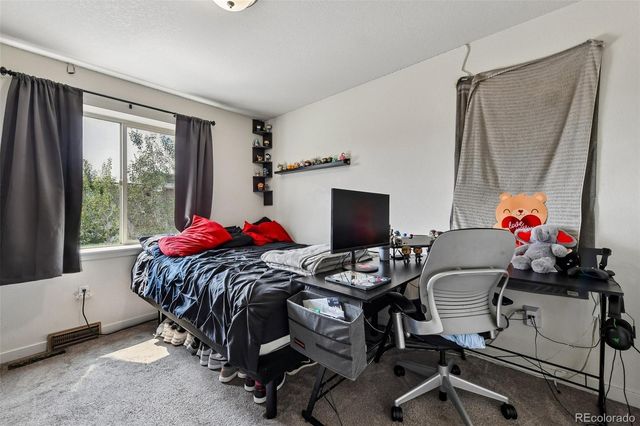 5037 Central Park Boulevard, Denver, CO 80238