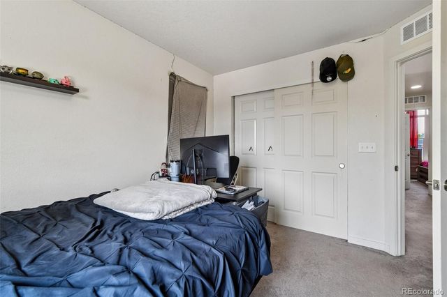 5037 Central Park Boulevard, Denver, CO 80238