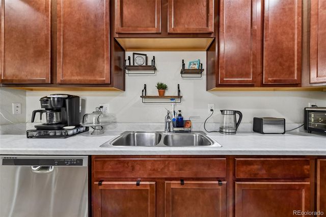5037 Central Park Boulevard, Denver, CO 80238