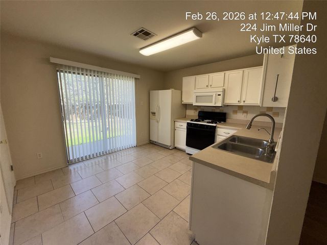 224 Jim Miller DR, Kyle, TX 78640