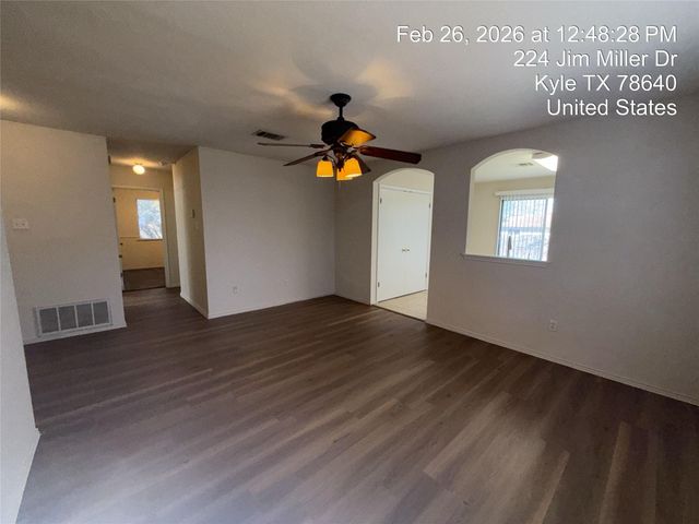 224 Jim Miller DR, Kyle, TX 78640