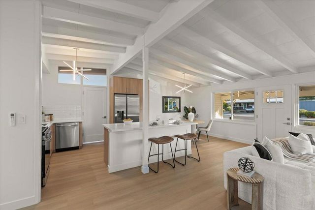 1734 Spring Street, Mountain View, CA 94043