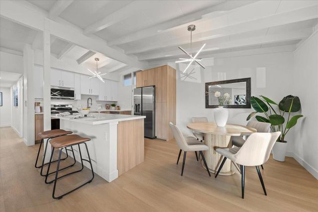 1734 Spring Street, Mountain View, CA 94043