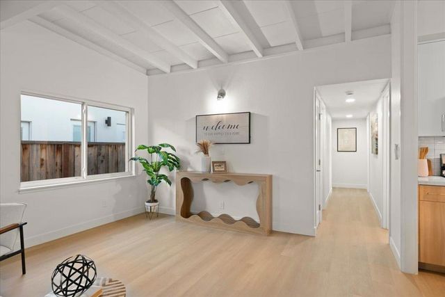 1734 Spring Street, Mountain View, CA 94043