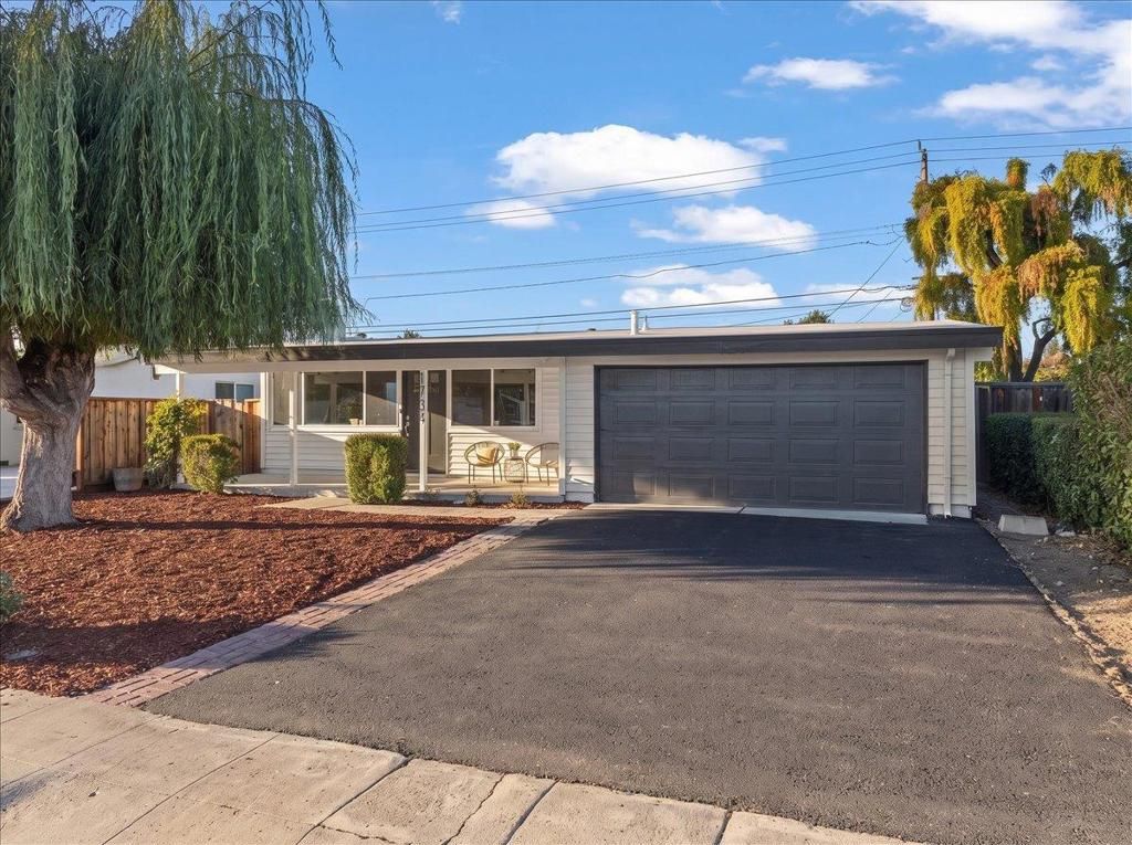 1734 Spring Street, Mountain View, CA 94043