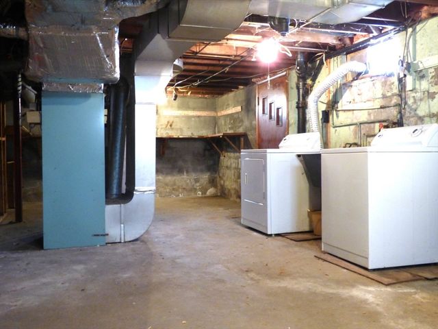 259 Prospect St, Ludlow, MA 01056