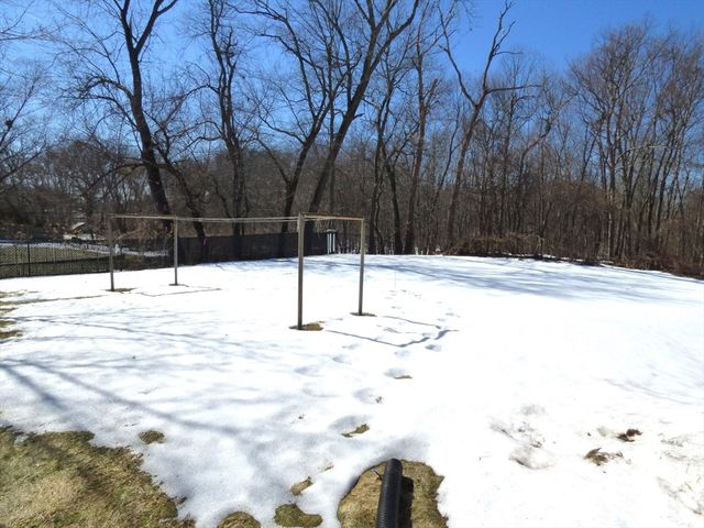 259 Prospect St, Ludlow, MA 01056