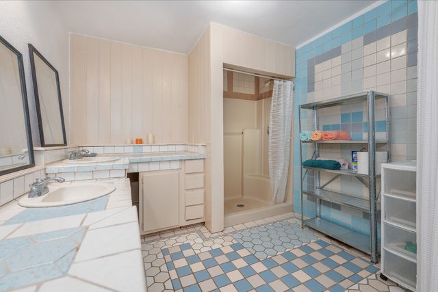 1791 Deer Creek Rd, Linden, TN 37096