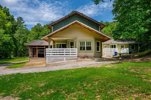 1791 Deer Creek Rd, Linden, TN 37096