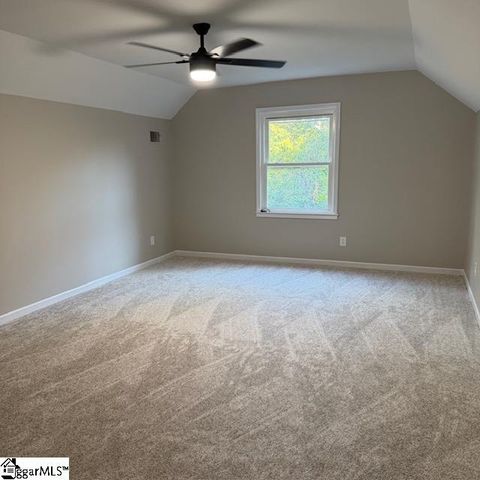 107 Ikes Court, Taylors, SC 29687
