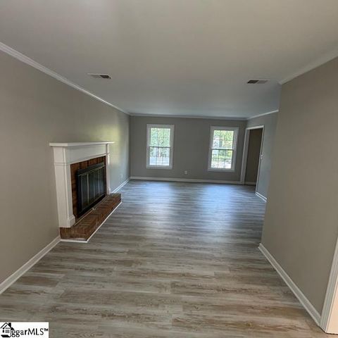 107 Ikes Court, Taylors, SC 29687