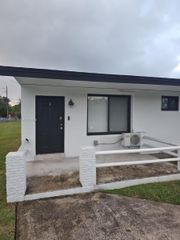 14410 NE 5th Pl 4, Miami, FL 33161