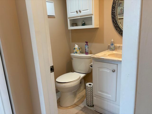 369 I Preston Drive, Boca Raton, FL 33434