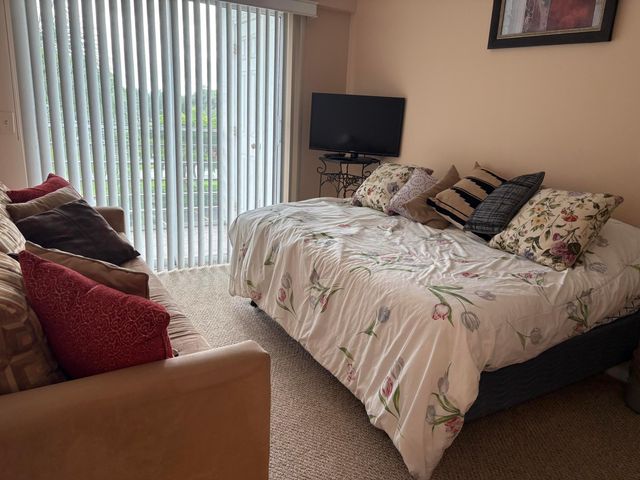 369 I Preston Drive, Boca Raton, FL 33434