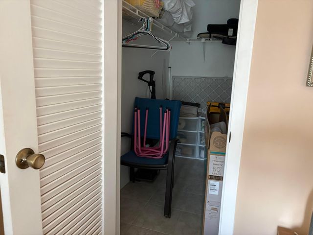 369 I Preston Drive, Boca Raton, FL 33434