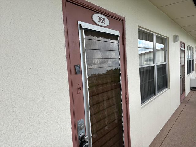 369 I Preston Drive, Boca Raton, FL 33434
