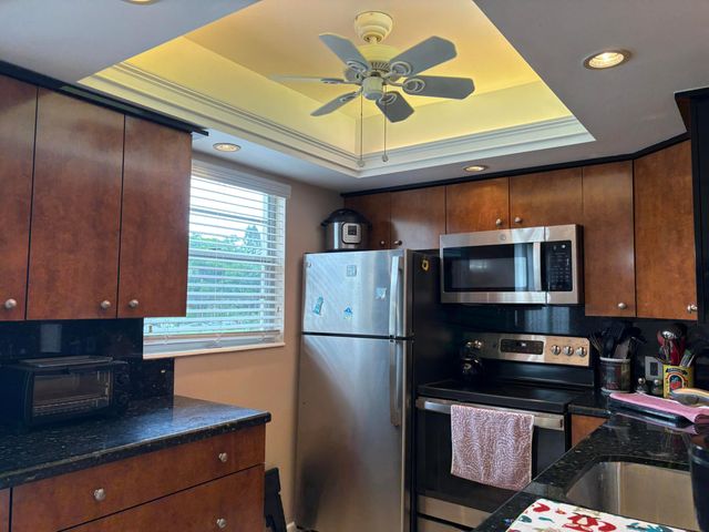 369 I Preston Drive, Boca Raton, FL 33434