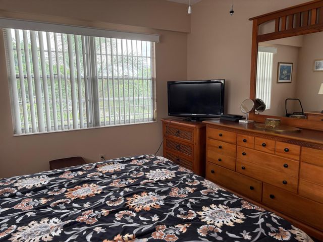 369 I Preston Drive, Boca Raton, FL 33434