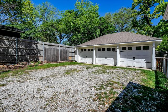 708 S Waco Street, Weatherford, TX 76086