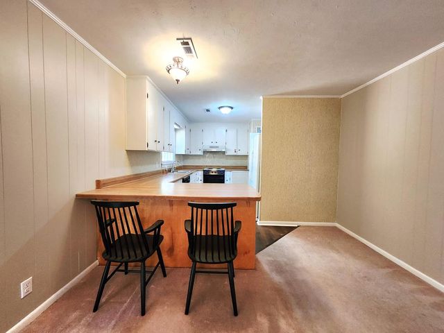 338 Parker Hills Dr, Ozark, AL 36360