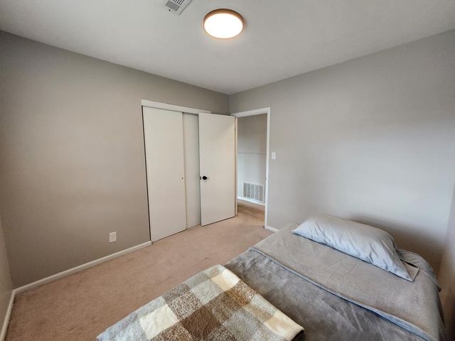 338 Parker Hills Dr, Ozark, AL 36360