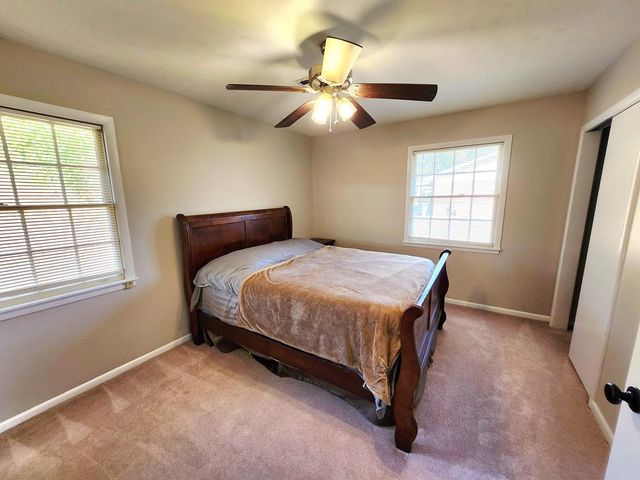 338 Parker Hills Dr, Ozark, AL 36360