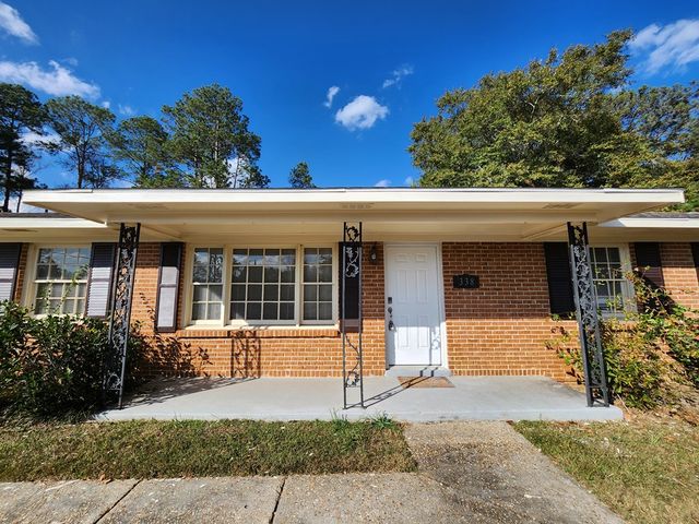 338 Parker Hills Dr, Ozark, AL 36360