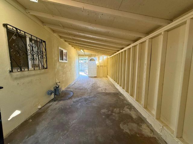 1123 Sutter, Modesto, CA 95351