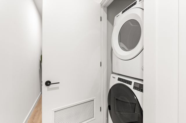 635 7th Ave S Apt 218, Nashville, TN 37203