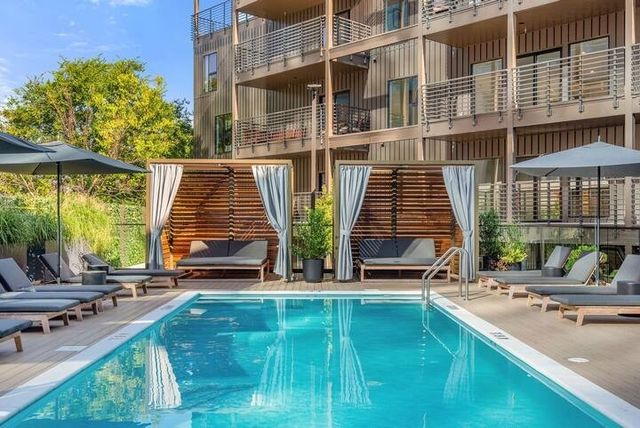 635 7th Ave S Apt 218, Nashville, TN 37203