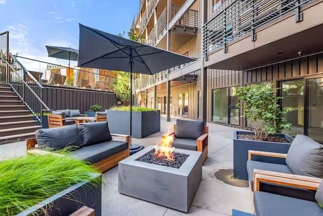 635 7th Ave S Apt 218, Nashville, TN 37203